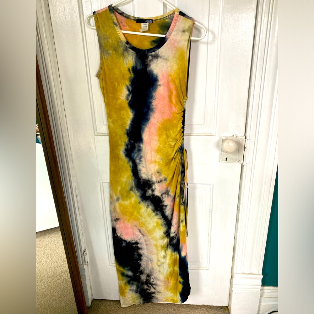 Tie-dye, midi-length ruched summer dress